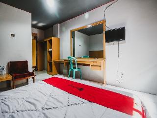 RedDoorz Plus near RSCM Jakarta fotoÄŸrafÄ±