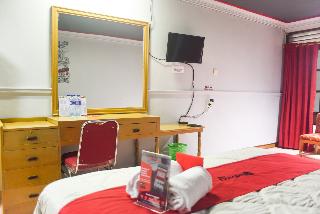 RedDoorz Plus near RSCM Jakarta fotoÄŸrafÄ±