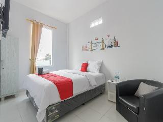 RedDoorz Plus near Taman Rasuna Menteng fotoÄŸrafÄ±