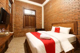 RedDoorz near AMIKOM Yogyakarta 2 fotoÄŸrafÄ±