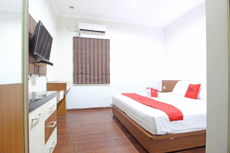 RedDoorz near Jogja City Mall - Oda
