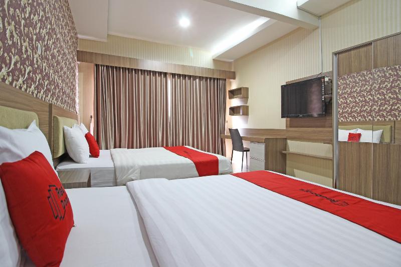 RedDoorz near Jogja City Mall - Oda
