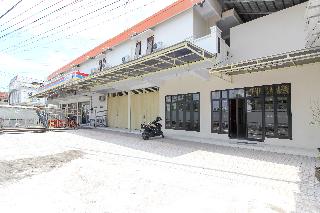 RedDoorz near Jogja Kembali Monument 3 otel fotoğrafı