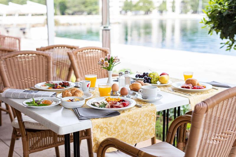 Brijuni Hotel Neptun - Restoran