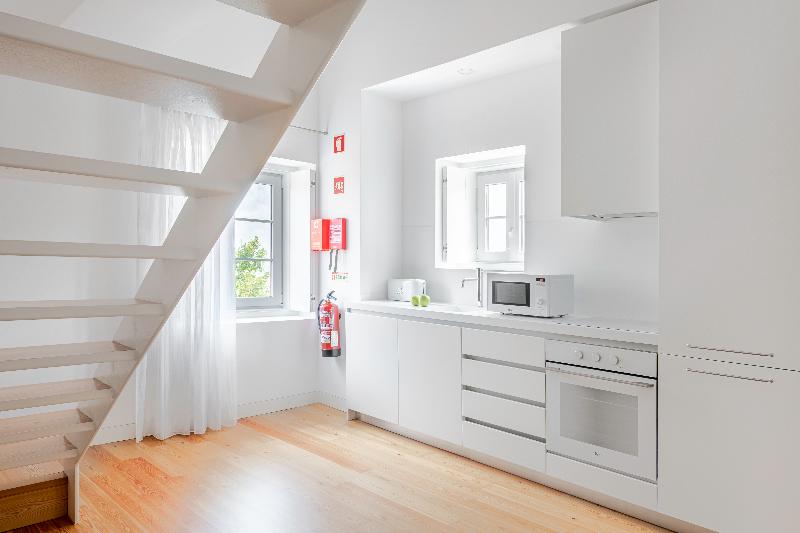 Tandem Palacio Alfama Suites - Oda
