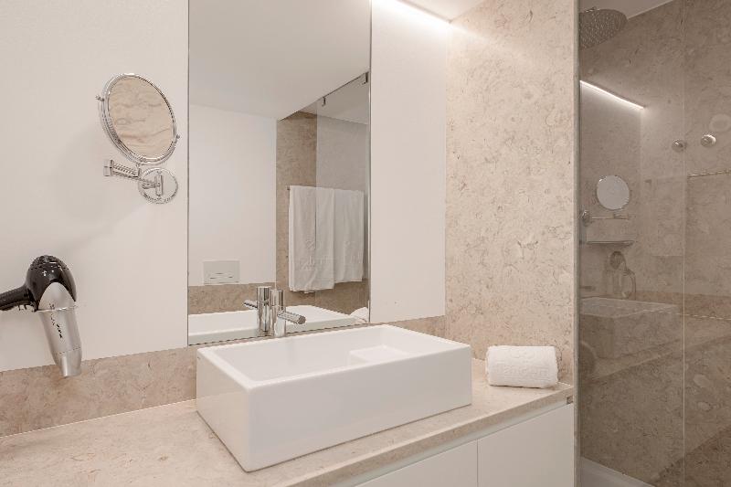 Tandem Palacio Alfama Suites - Oda