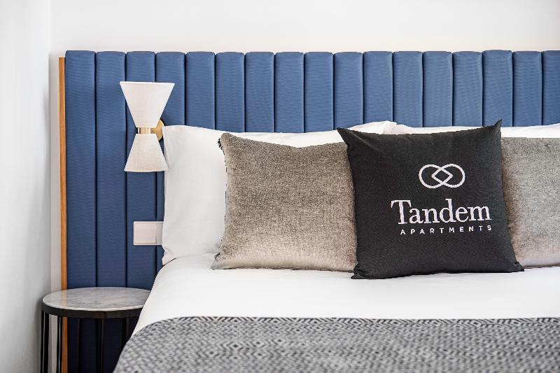 Tandem Palacio Alfama Suites - Oda