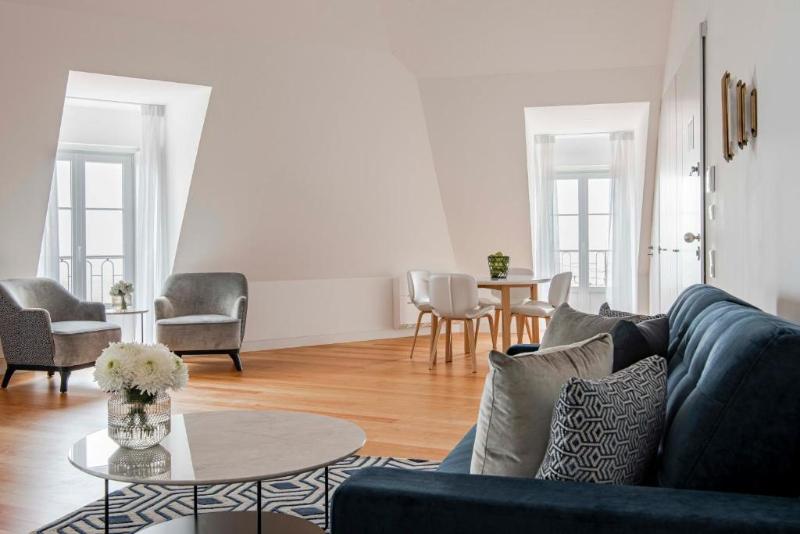 Tandem Palacio Alfama Suites - Oda