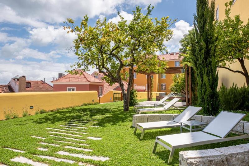Tandem Palacio Alfama Suites - Teras
