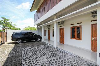 RedDoorz Syariah @ Griya Izzara Guest House otel fotoğrafı