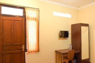 RedDoorz near Terminal A Adisucipto Airport fotoÄŸrafÄ±