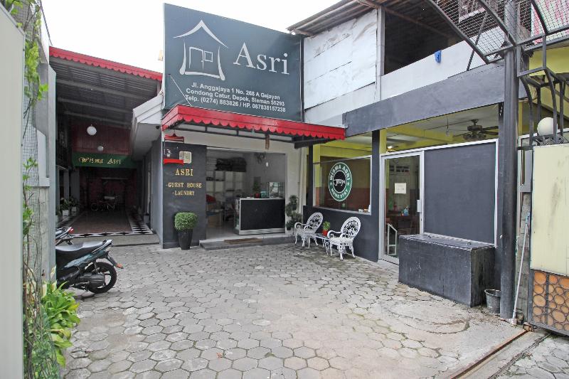 RedDoorz near Terminal Condong Catur - Genel