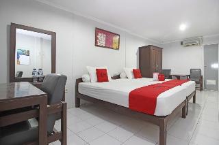 RedDoorz near Terminal Condong Catur fotoÄŸrafÄ±