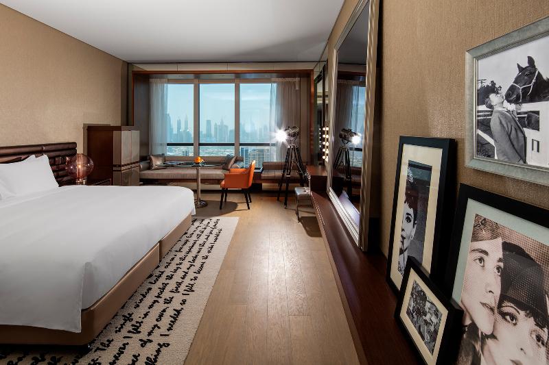 Paramount Hotel - Oda