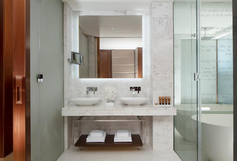 Paramount Hotel - Oda