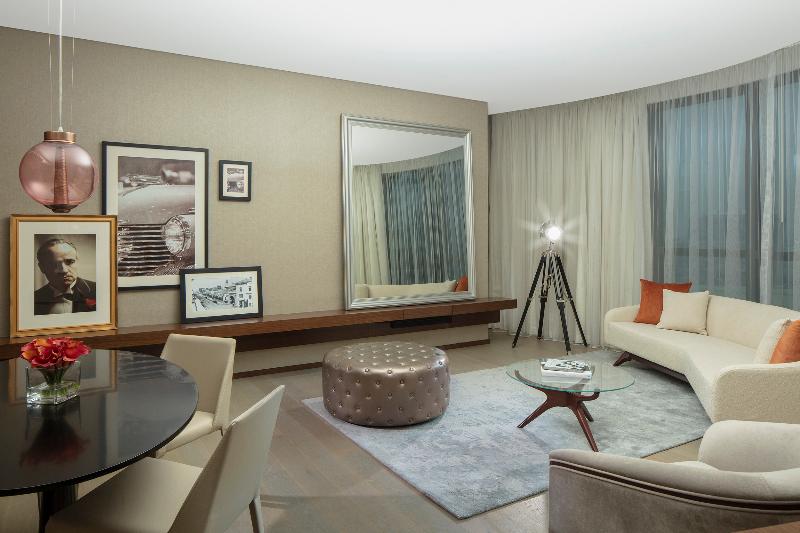 Paramount Hotel - Oda