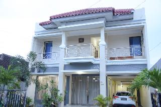 RedDoorz Syariah near Jogja City Mall 2 otel fotoğrafı
