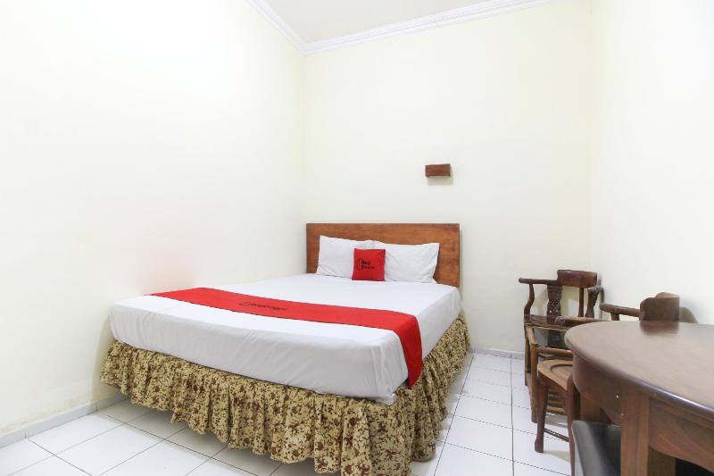 RedDoorz near Kranggan Tugu Jogja - Oda
