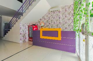 RedDoorz Plus near Stasiun Bekasi fotoÄŸrafÄ±