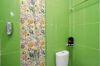 RedDoorz Plus near Stasiun Bekasi fotoÄŸrafÄ±