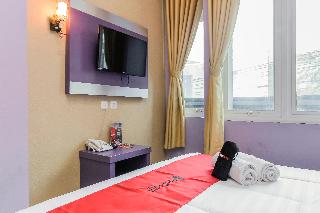 RedDoorz Plus near Stasiun Bekasi fotoÄŸrafÄ±
