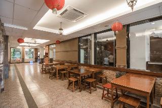 RedDoorz Plus near Soekarno Hatta Airport 2 fotoÄŸrafÄ±