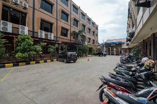 RedDoorz Plus near Soekarno Hatta Airport 2 fotoÄŸrafÄ±