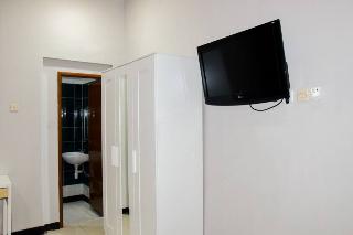 RedDoorz Plus near Mall Kelapa Gading fotoÄŸrafÄ±