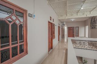 RedDoorz near Ciputra Golf Surabaya fotoÄŸrafÄ±