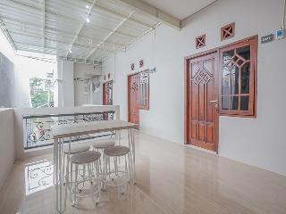 RedDoorz near Ciputra Golf Surabaya fotoÄŸrafÄ±