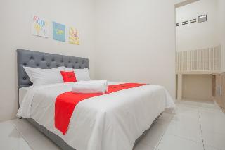 RedDoorz near Ciputra Golf Surabaya fotoÄŸrafÄ±