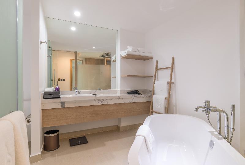 Centara Ao Nang Beach Resort & Spa Krabi - Oda