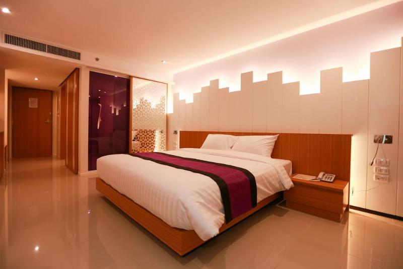 The Whisper Hotel - Oda
