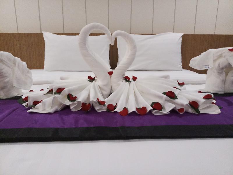 The Whisper Hotel - Oda
