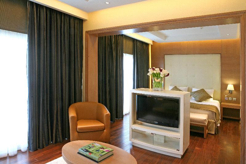 Crowne Plaza Limassol - Oda