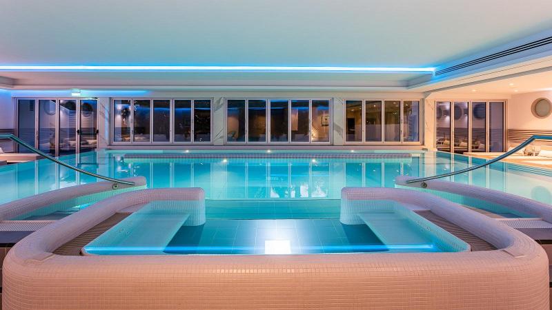 Crowne Plaza Limassol - Havuz