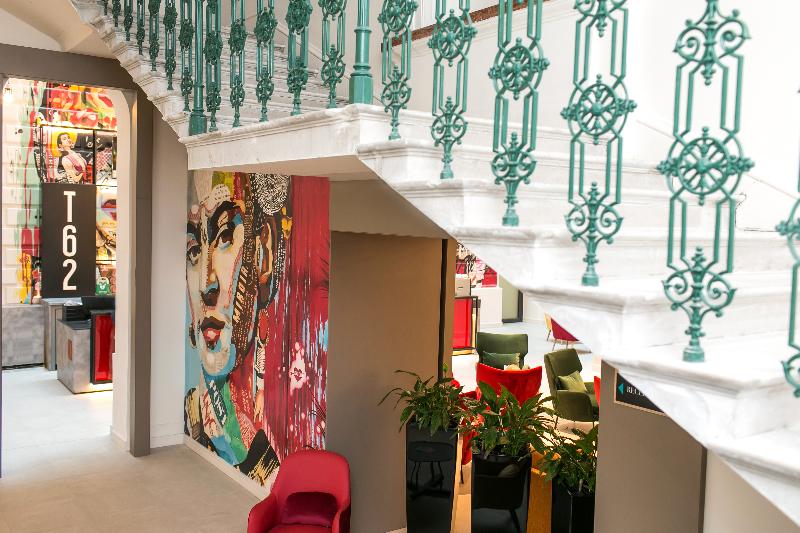 T62 Hotel - Lobi