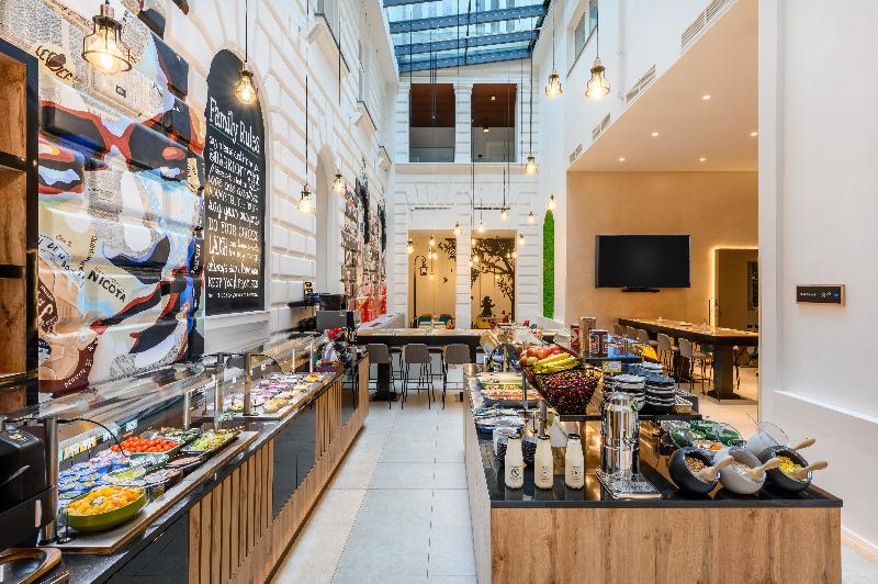 T62 Hotel - Restoran