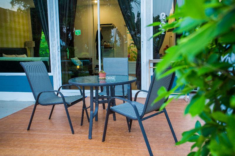 Bluemoon Riverside Resort Ubon Ratchathani - Teras