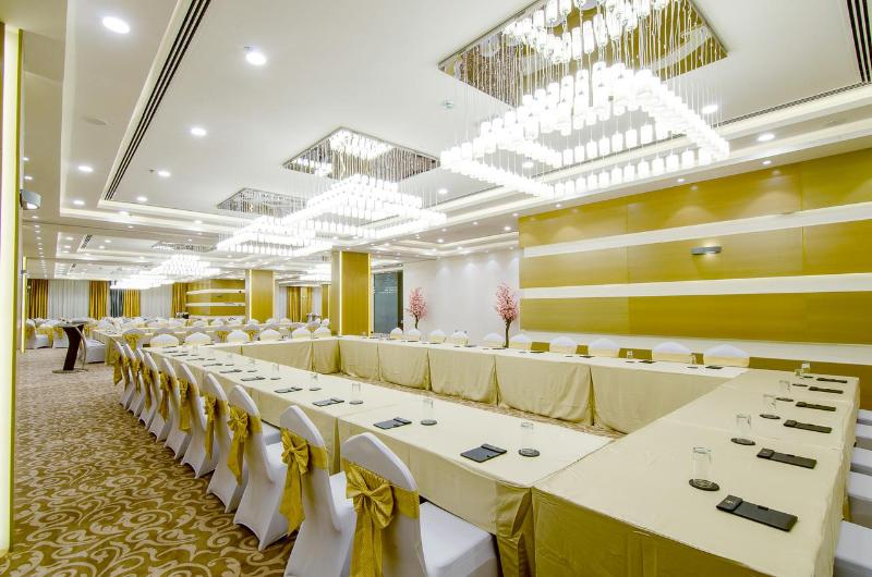 Al Murooj Grand Hotel - Toplantı