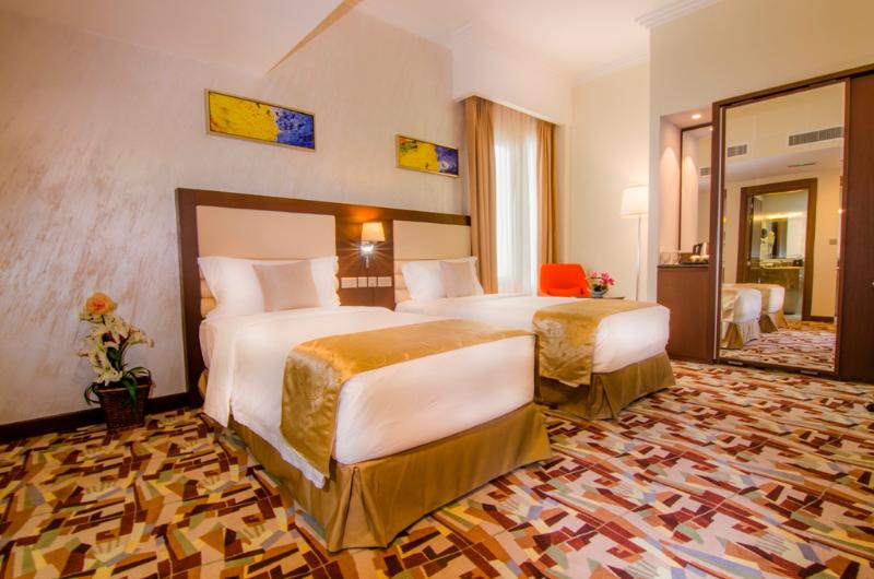 Al Murooj Grand Hotel - Oda