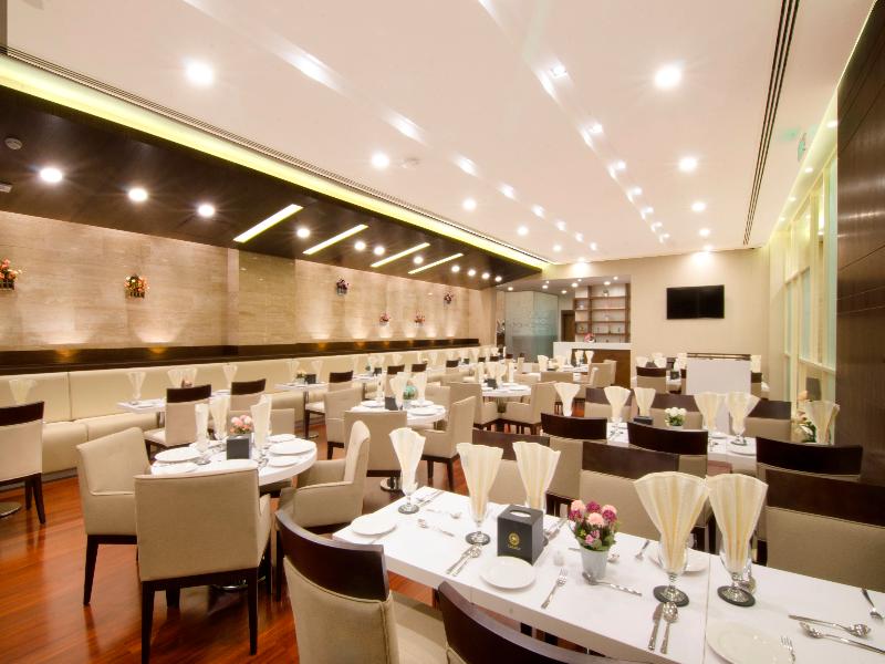 Al Murooj Grand Hotel - Restoran
