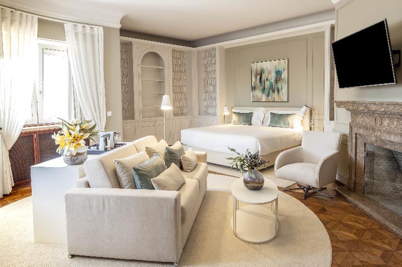 Luzeiros Suites - Oda