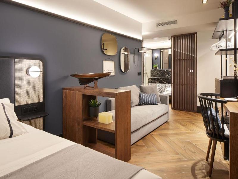 Sansebay Hotel - Oda