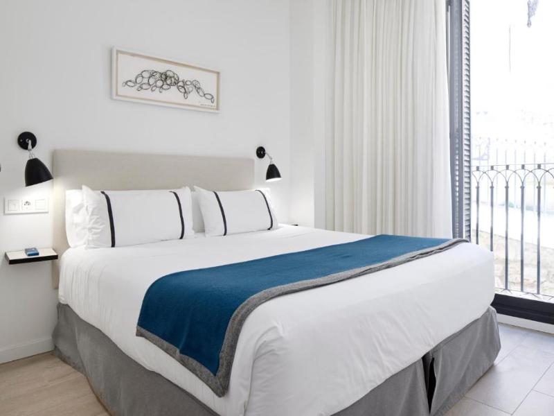 Sansebay Hotel - Oda