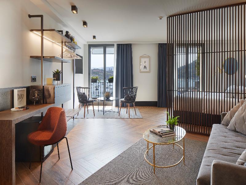 Sansebay Hotel - Oda