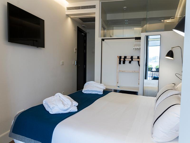 Sansebay Hotel - Oda