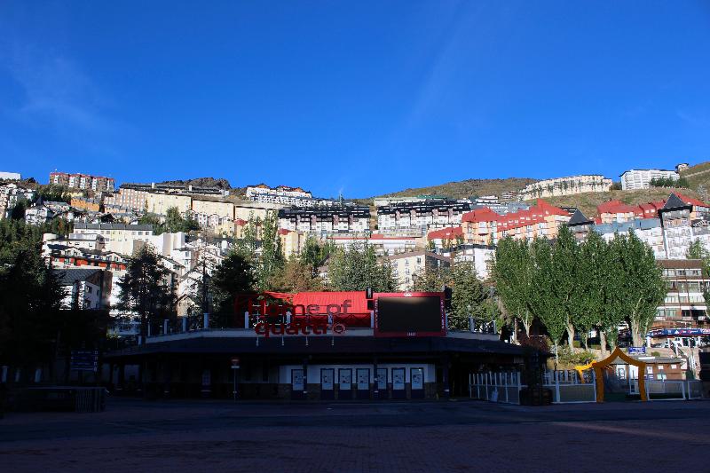 Apartamentos Todosierranevada - Zona Baja - Oda