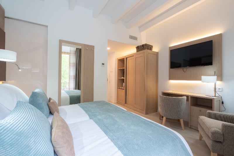 Soller Plaza - Oda
