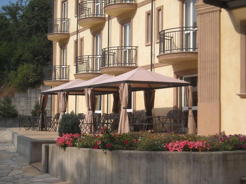 Valentino - Bar
